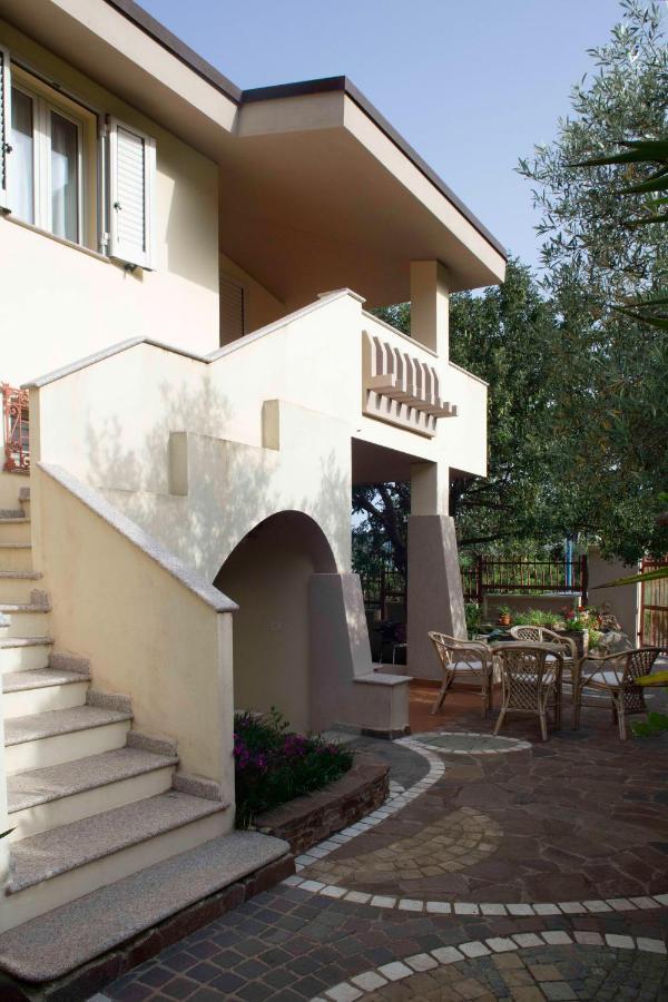 Casa Marzane Apartment Cala Gonone Ngoại thất bức ảnh